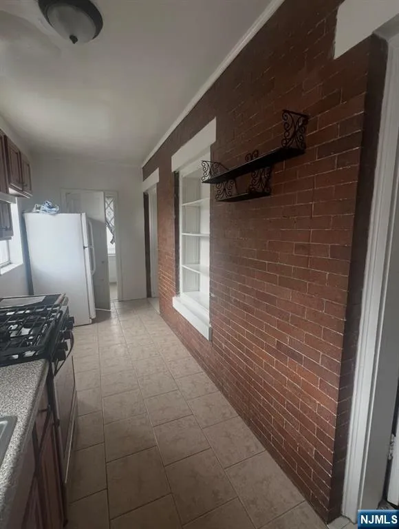 807 Abbott Boulevard 4 Fort Lee, NJ 07024