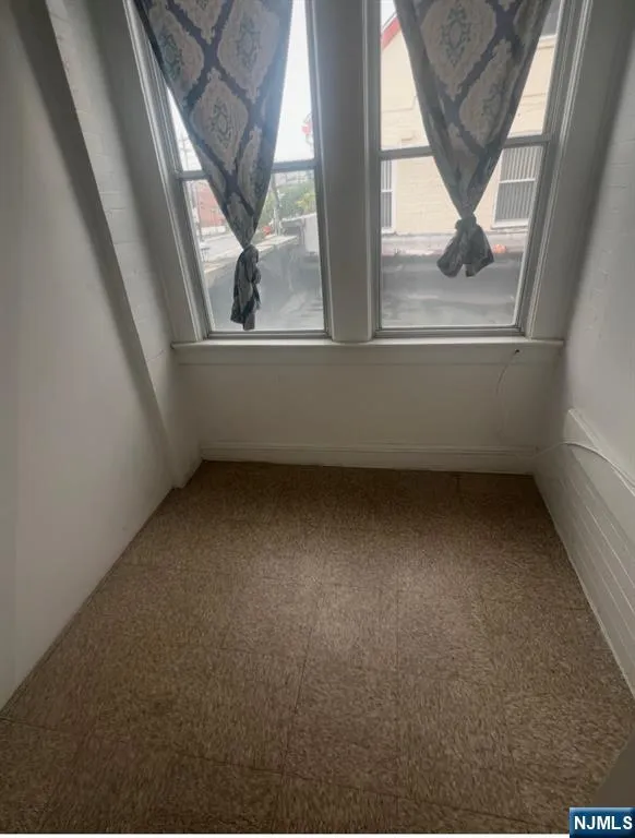 807 Abbott Boulevard 4 Fort Lee, NJ 07024