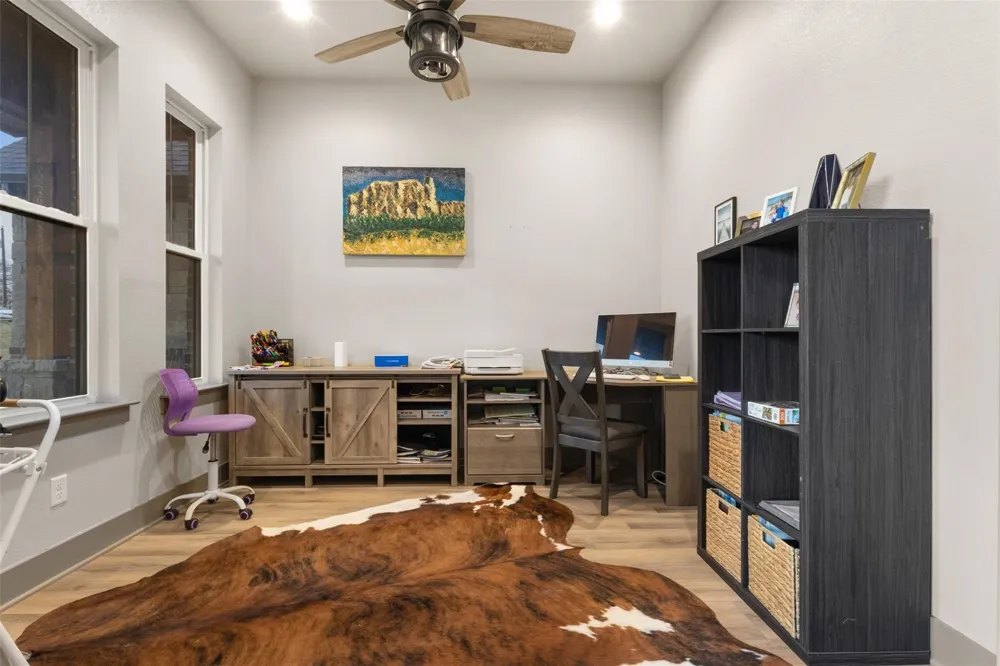 170 Rolling Hills Boulevard Alvord, TX 76225