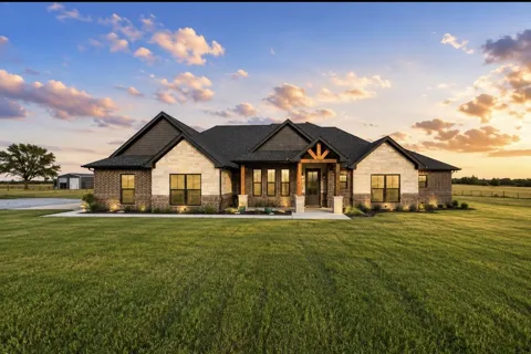 170 Rolling Hills Boulevard