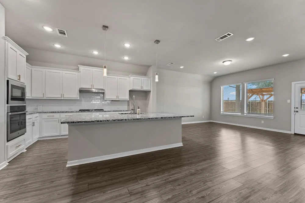 102 Camelia Street Garland, TX 75043