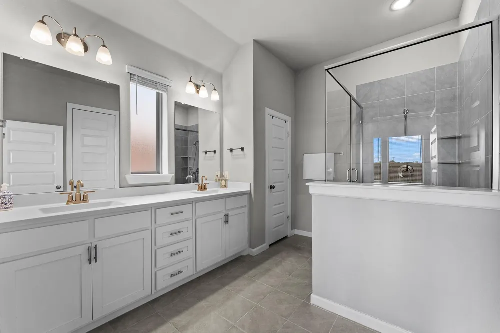 102 Camelia Street Garland, TX 75043