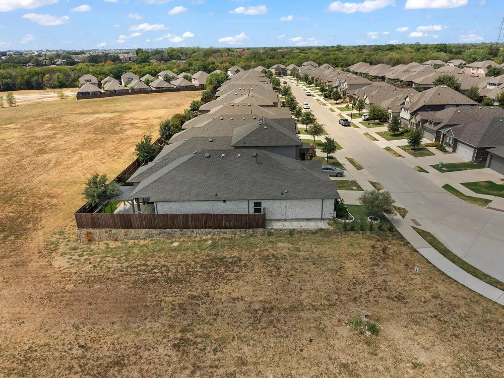 102 Camelia Street Garland, TX 75043