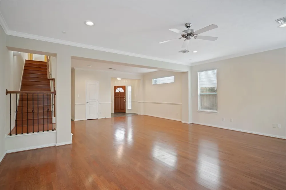 5420 Petty Street Houston, TX 77007