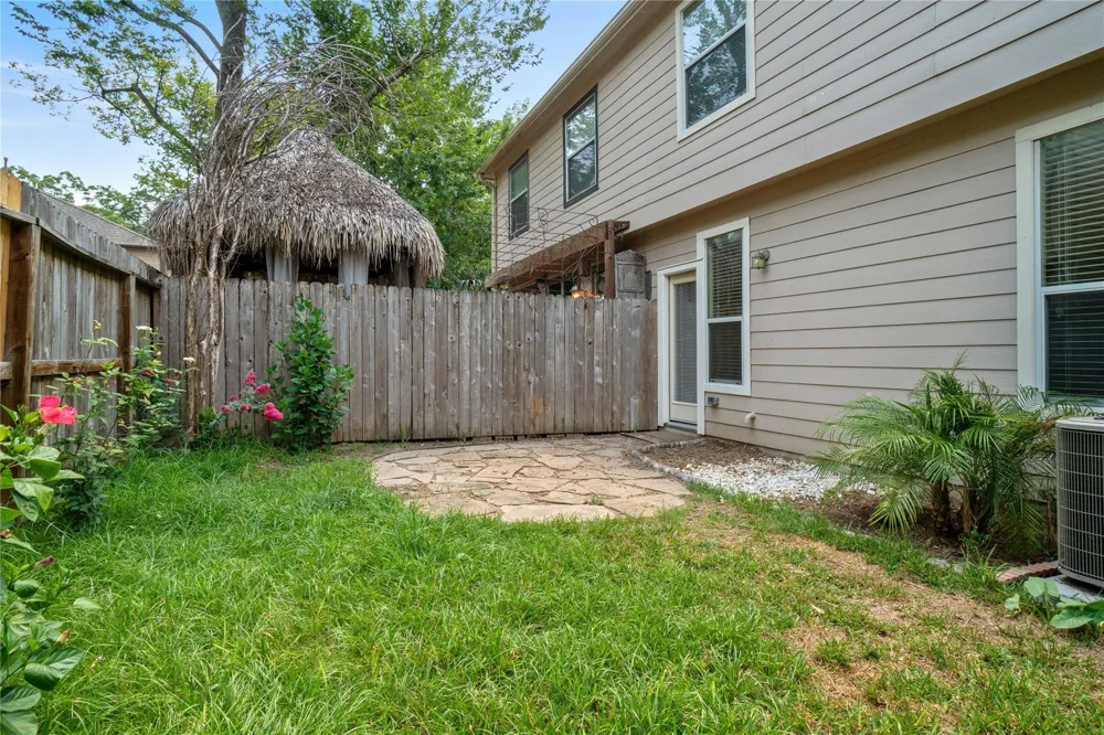 5420 Petty Street Houston, TX 77007