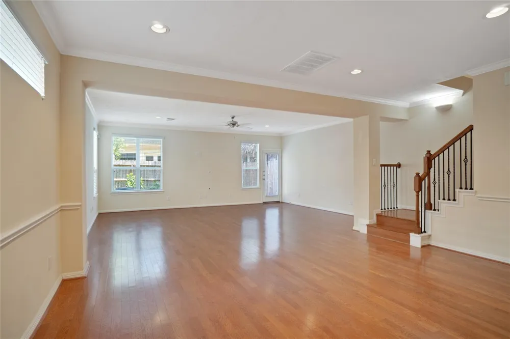 5420 Petty Street Houston, TX 77007