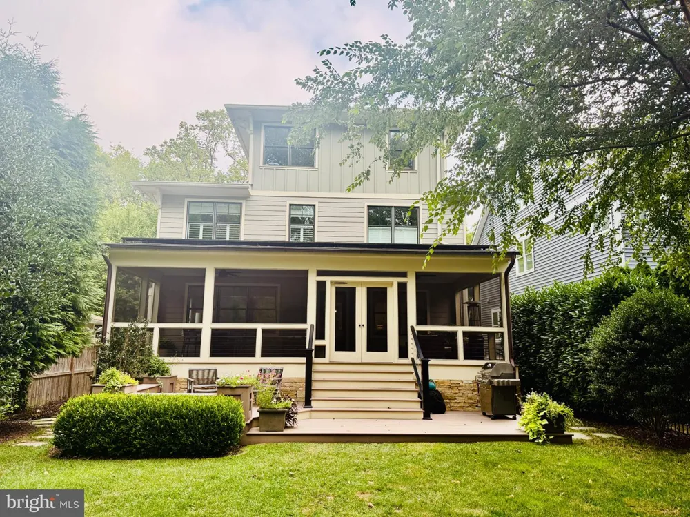 14 HULL AVENUE Annapolis, MD 21403