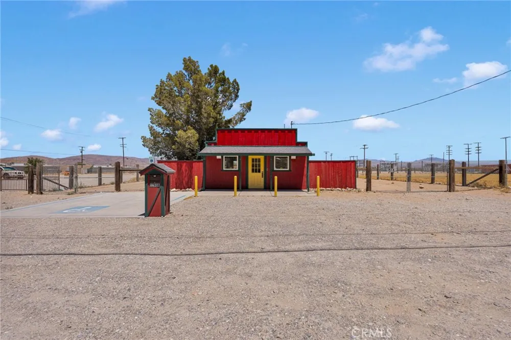 32838 Old Woman Springs Lucerne Valley, CA 92356