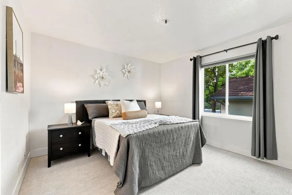 4671 Laurie #101 Livermore, CA 94550