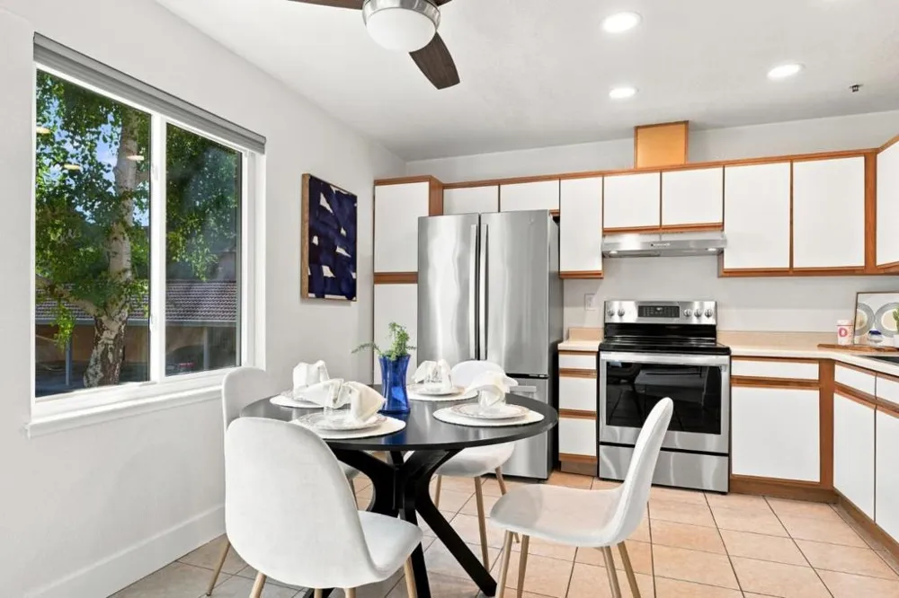 4671 Laurie #101 Livermore, CA 94550