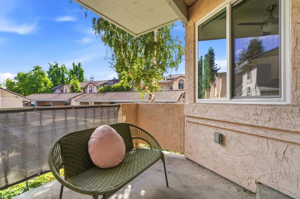 4671 Laurie #101 Livermore, CA 94550