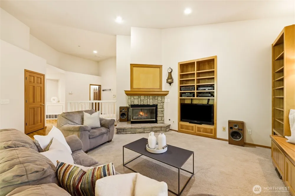 11033 169th Place NE Redmond, WA 98052