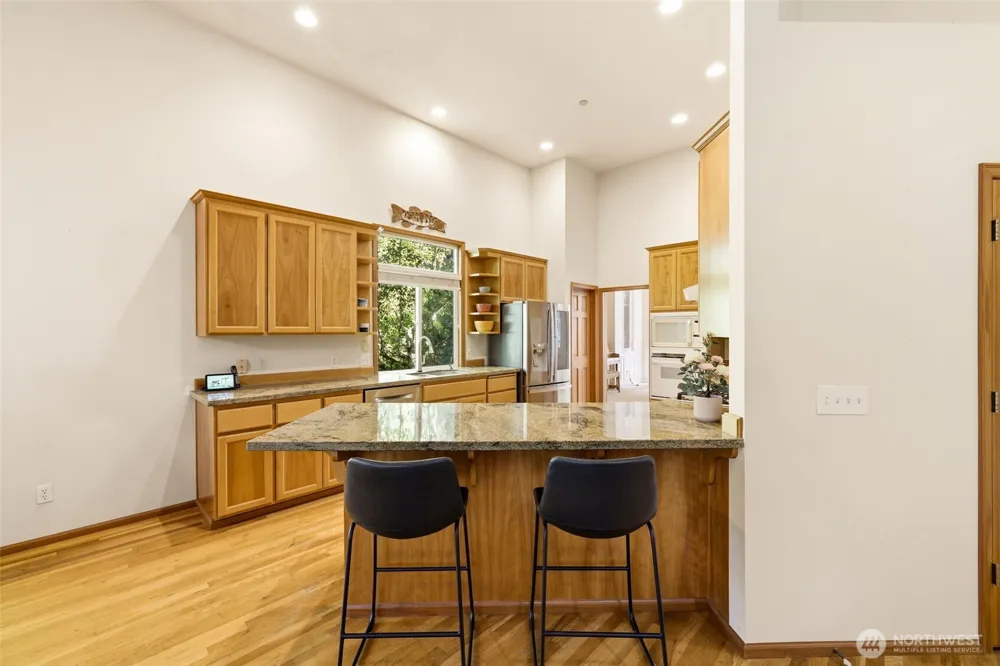 11033 169th Place NE Redmond, WA 98052