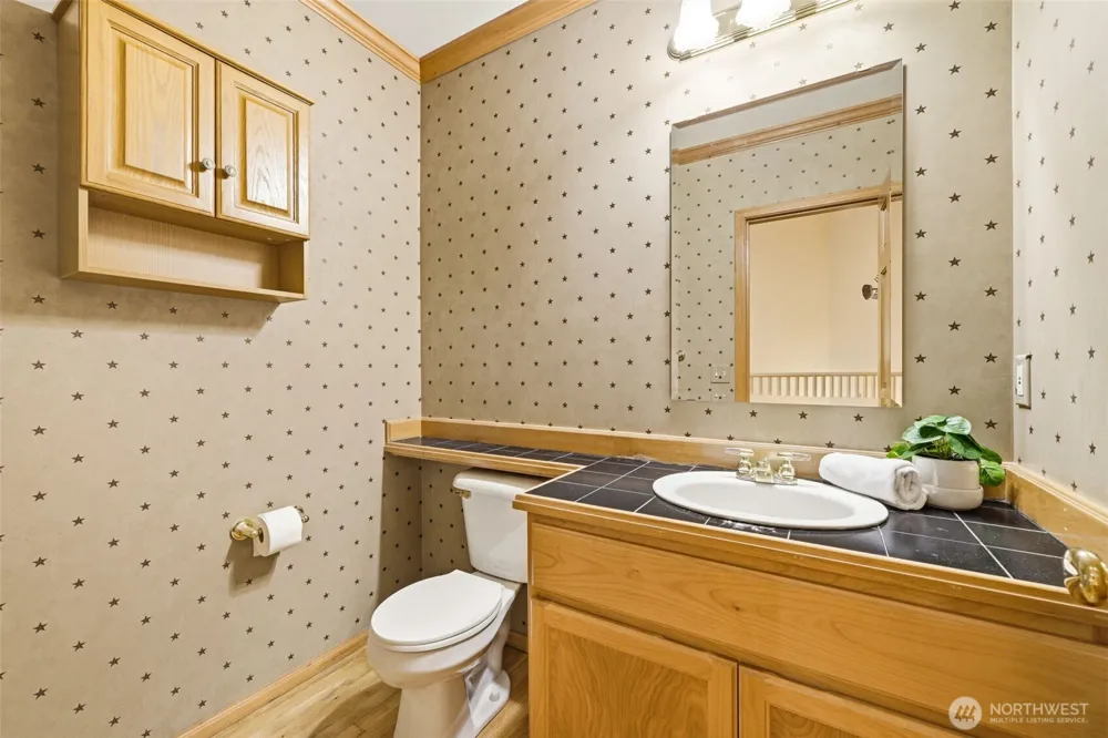 11033 169th Place NE Redmond, WA 98052