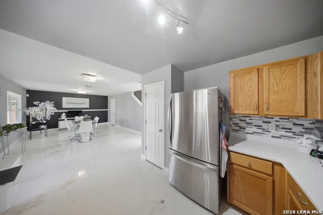 9007 Lilac Hl Universal City, TX 78148