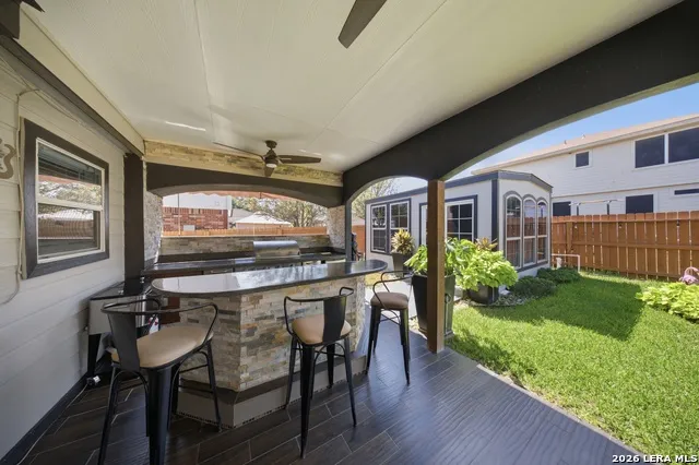 9007 Lilac Hl Universal City, TX 78148