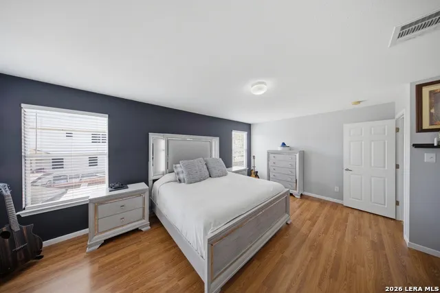 9007 Lilac Hl Universal City, TX 78148