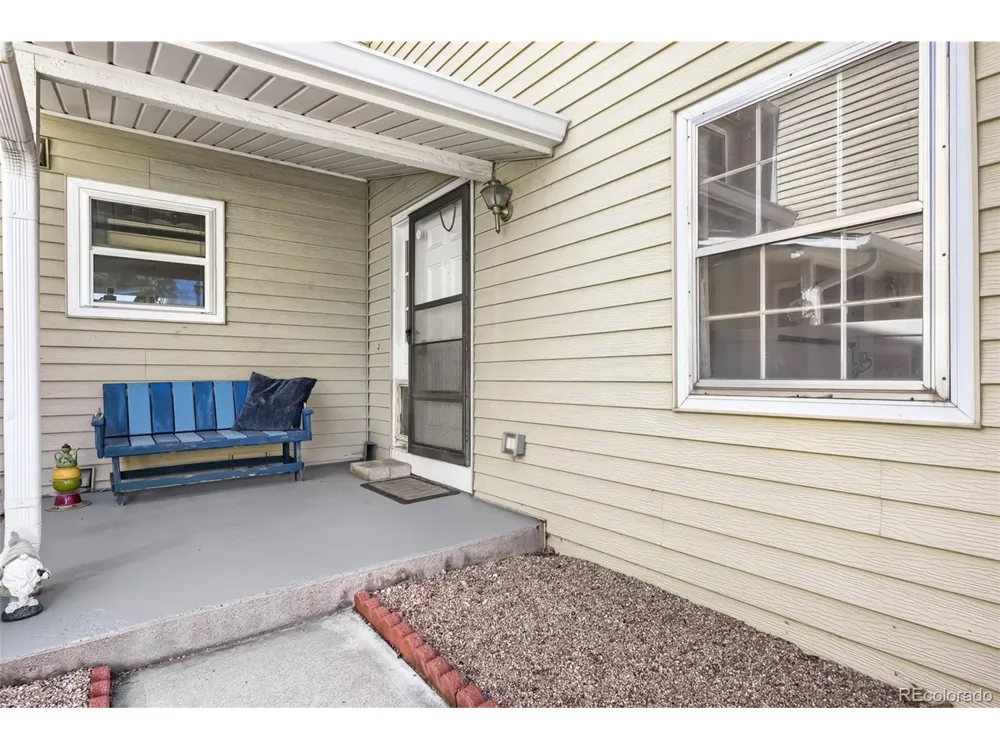 2446 S Vaughn Way #C Aurora, CO 80014