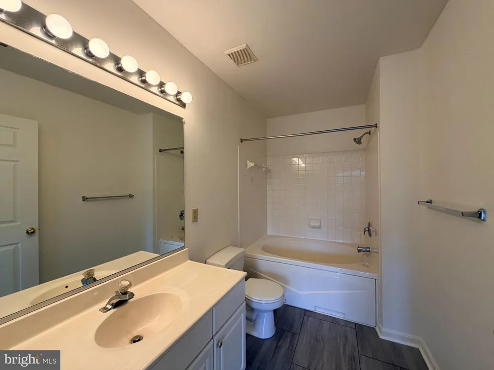 306 GATEHOUSE LANE #I Odenton, MD 21113