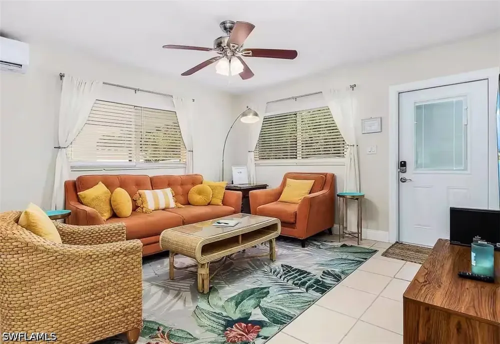 Estey Avenue Naples, FL 34104