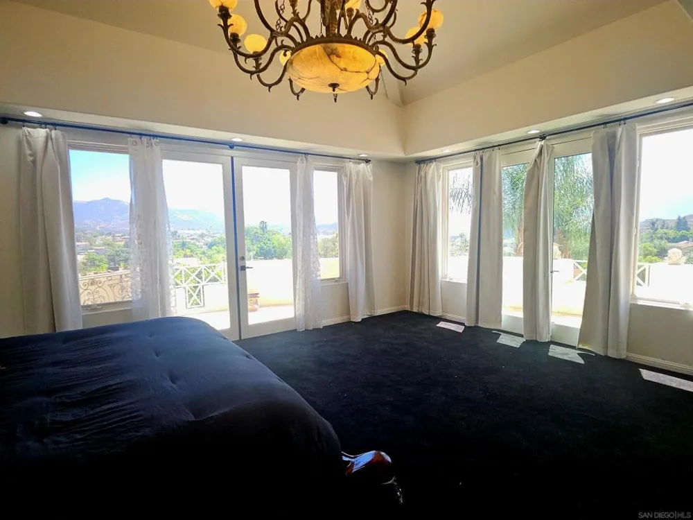 13916 Calle Bueno Ganar Jamul, CA 91935