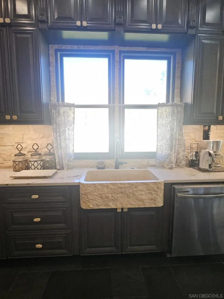 13916 Calle Bueno Ganar Jamul, CA 91935