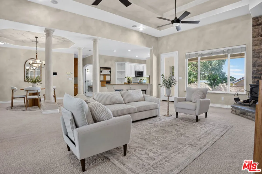5713 Bulford Place Lancaster, CA 93536