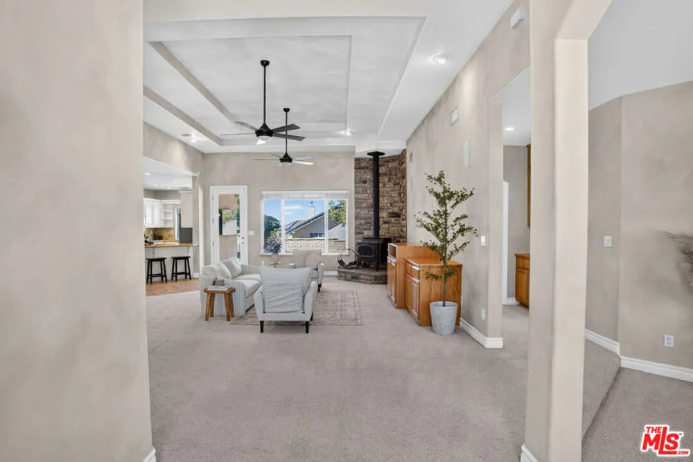 5713 Bulford Place Lancaster, CA 93536