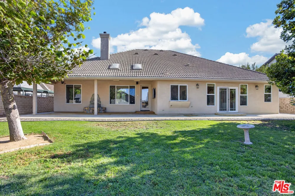 5713 Bulford Place Lancaster, CA 93536