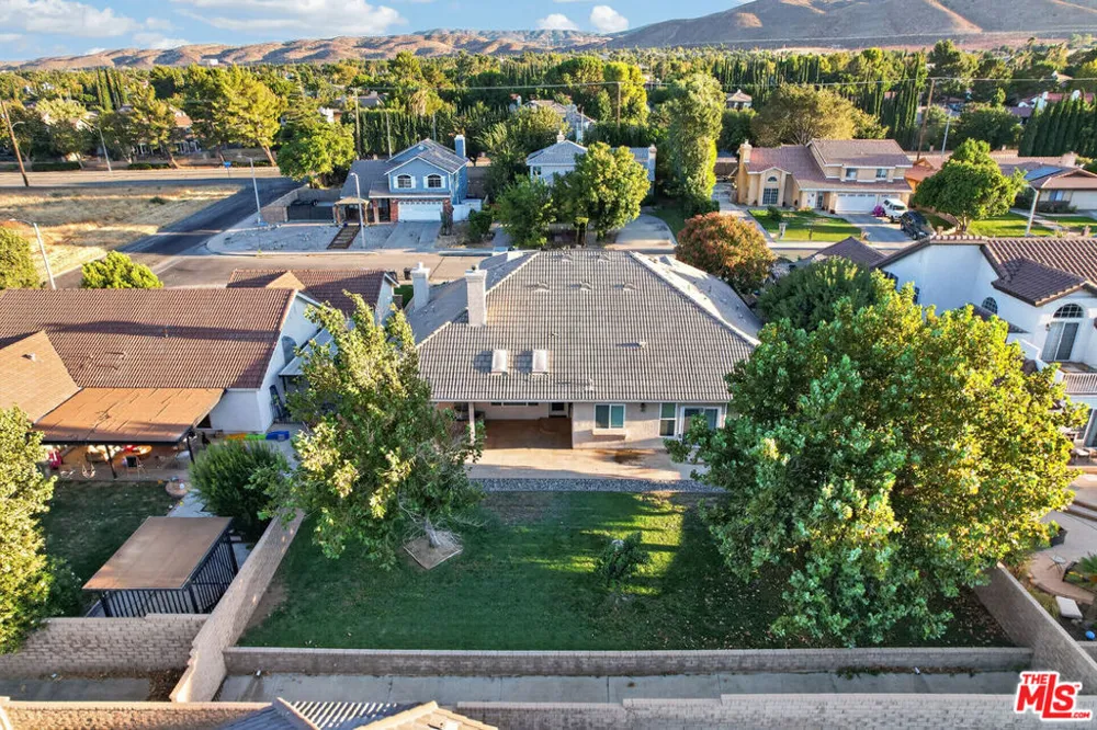5713 Bulford Place Lancaster, CA 93536