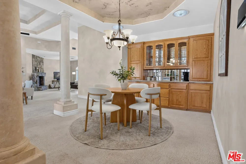 5713 Bulford Place Lancaster, CA 93536