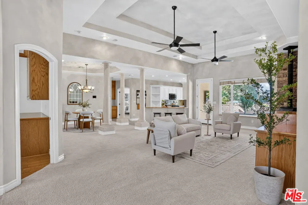5713 Bulford Place Lancaster, CA 93536