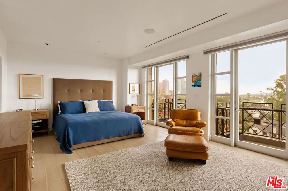 10580 Wilshire Boulevard #5SW Los Angeles, CA 90024