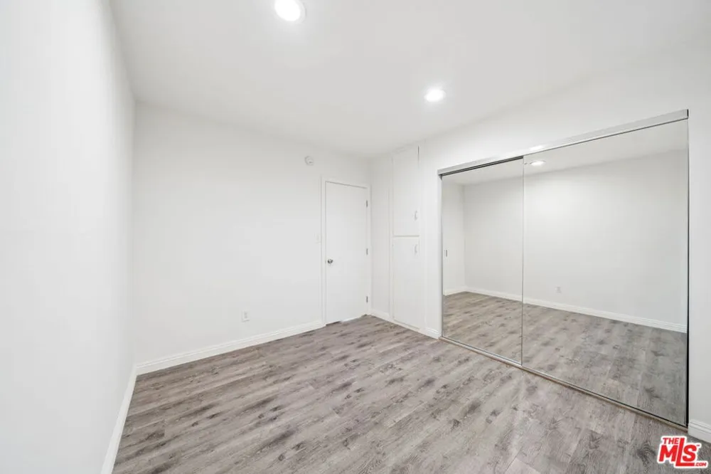 510 Pacific Avenue #3 Venice, CA 90291
