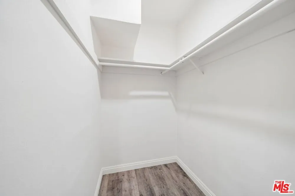 510 Pacific Avenue #3 Venice, CA 90291