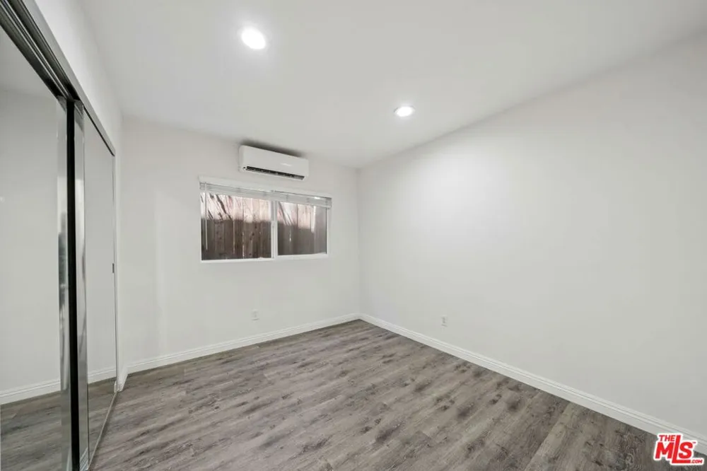 510 Pacific Avenue #3 Venice, CA 90291