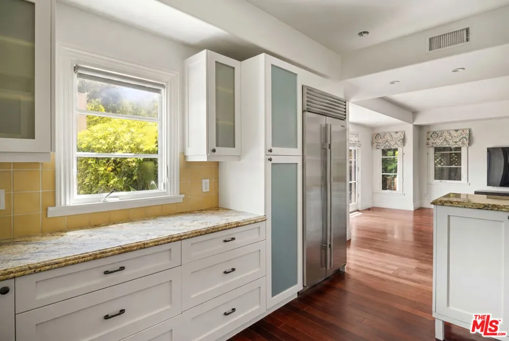 758 Almar Avenue Los Angeles, CA 90272