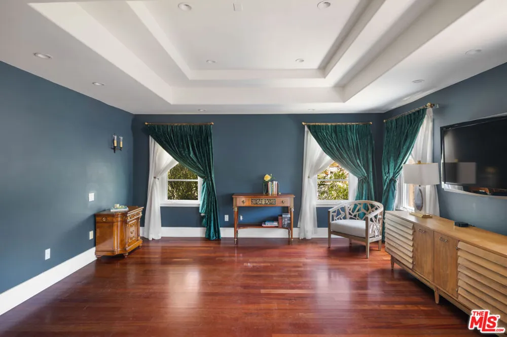 758 Almar Avenue Los Angeles, CA 90272