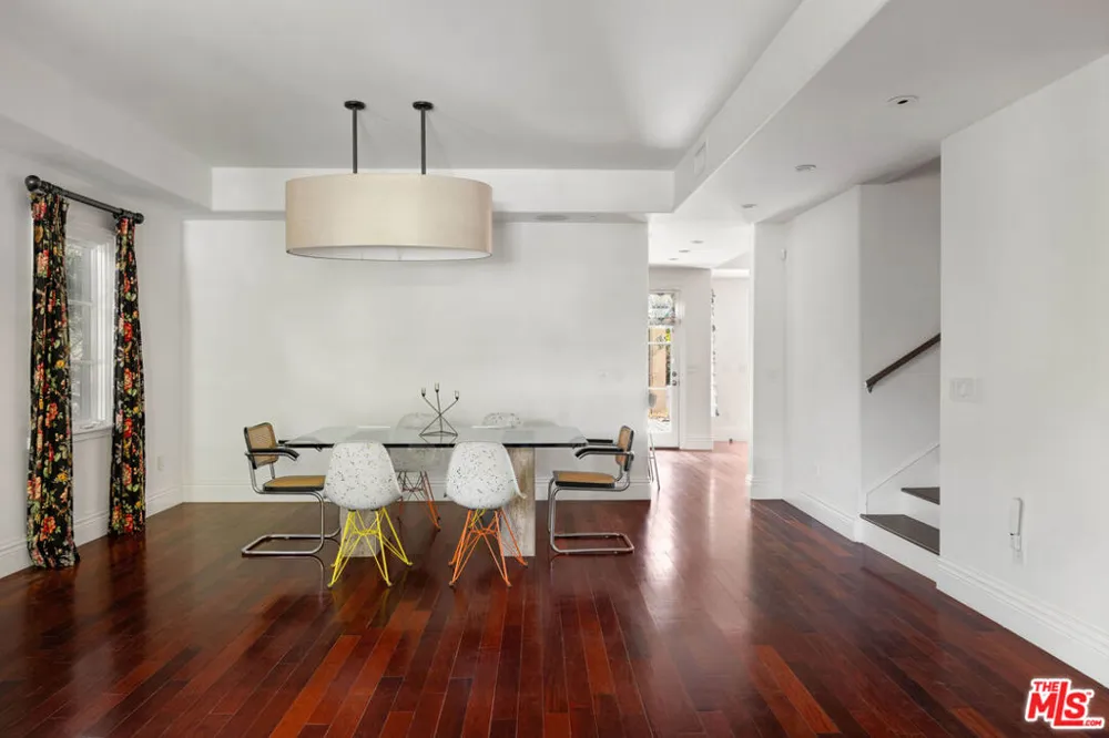 758 Almar Avenue Los Angeles, CA 90272