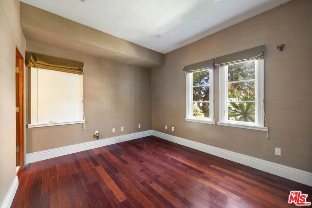 758 Almar Avenue Los Angeles, CA 90272