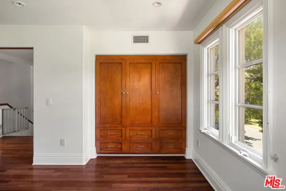 758 Almar Avenue Los Angeles, CA 90272