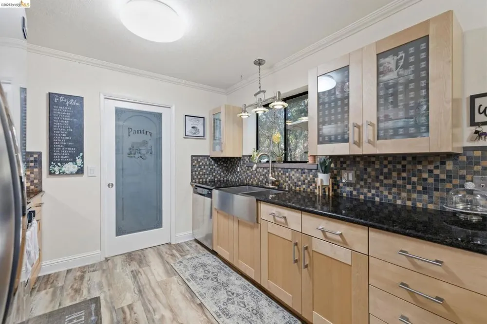 21999 Fallview Sonora, CA 95370