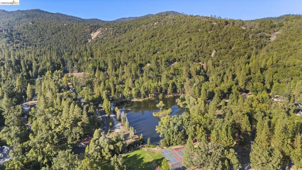 21999 Fallview Sonora, CA 95370