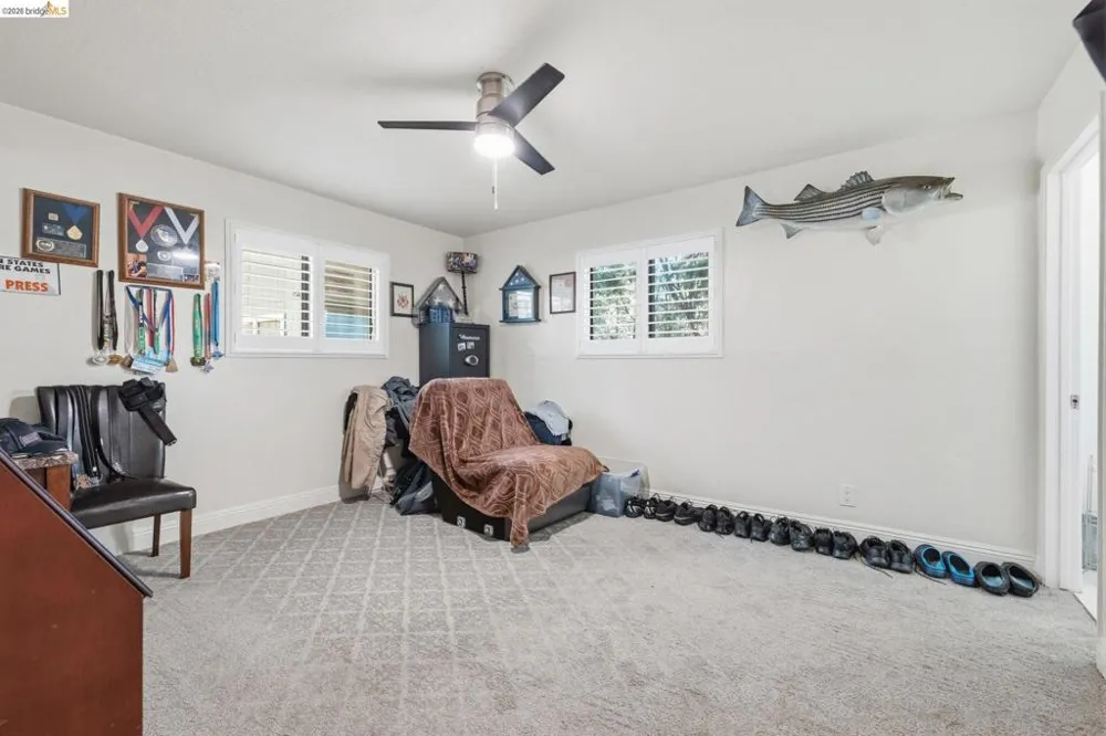 21999 Fallview Sonora, CA 95370
