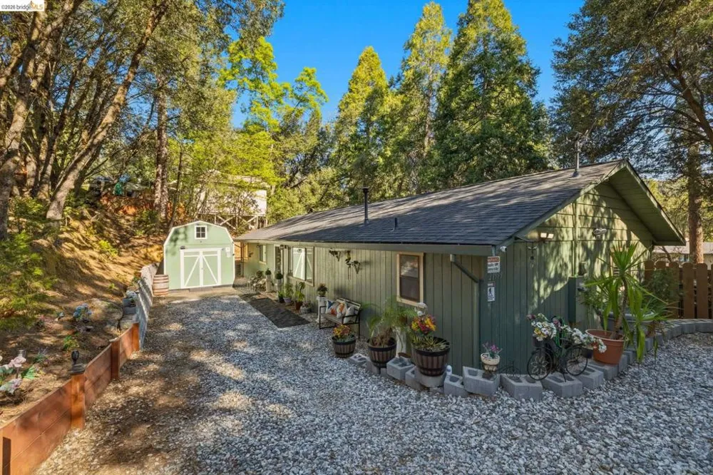 21999 Fallview Sonora, CA 95370