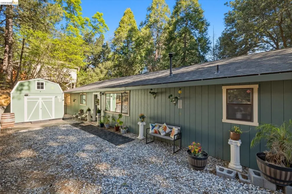 21999 Fallview Sonora, CA 95370