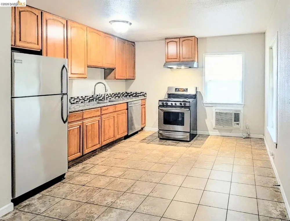 363 Ford RD Sacramento, CA 95838