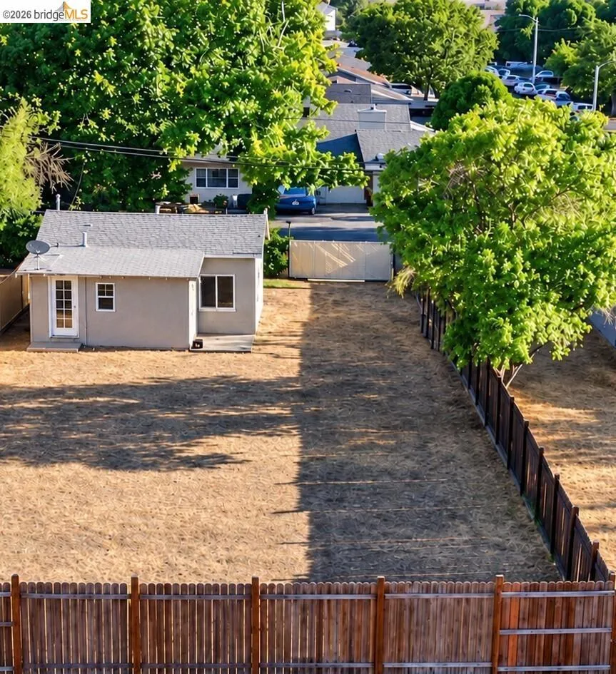 363 Ford RD Sacramento, CA 95838