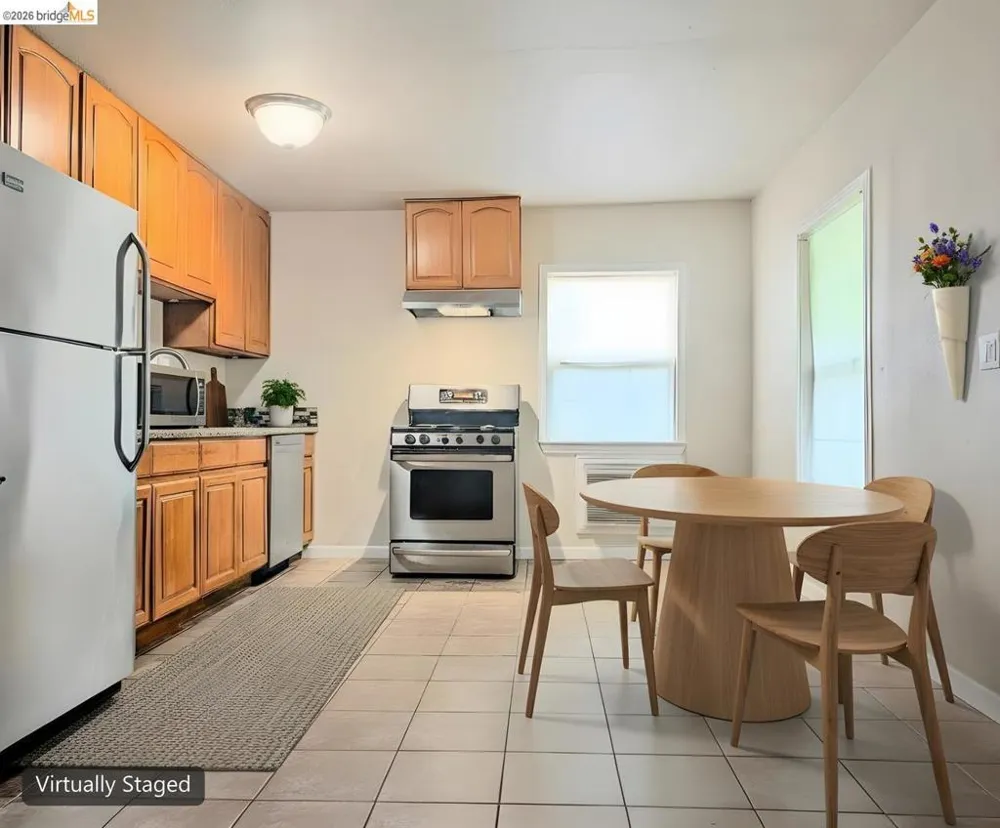 363 Ford RD Sacramento, CA 95838