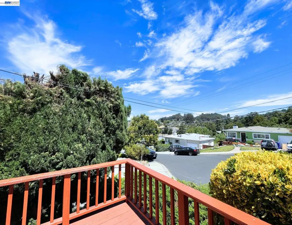 301 Joan Vista St El Sobrante, CA 94803